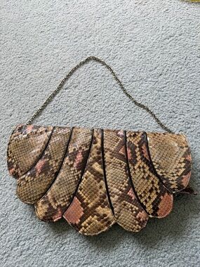 Caprise Snake-Embossed Scallop Clutch in Taupe and Pink